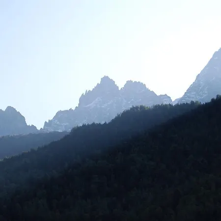 Courmayeur شقة